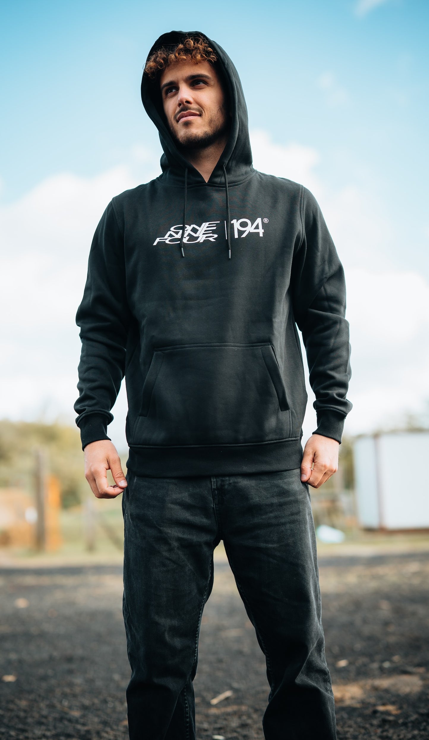 Hoodie One nine four